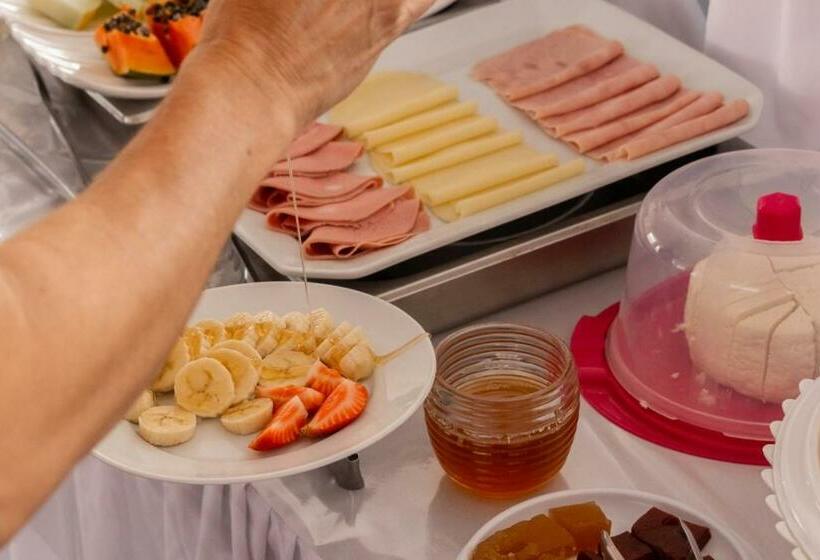 ホテル Alvorada Palace