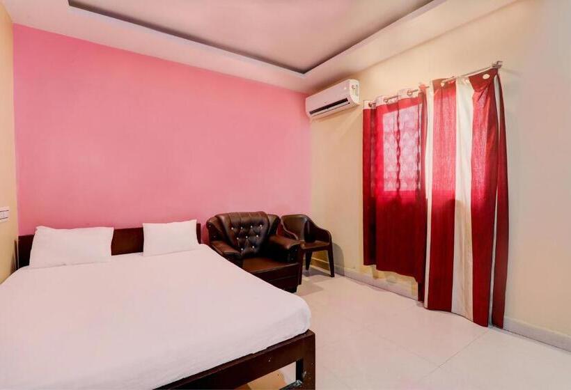 فندق Oyo 89551  Holiday Inn