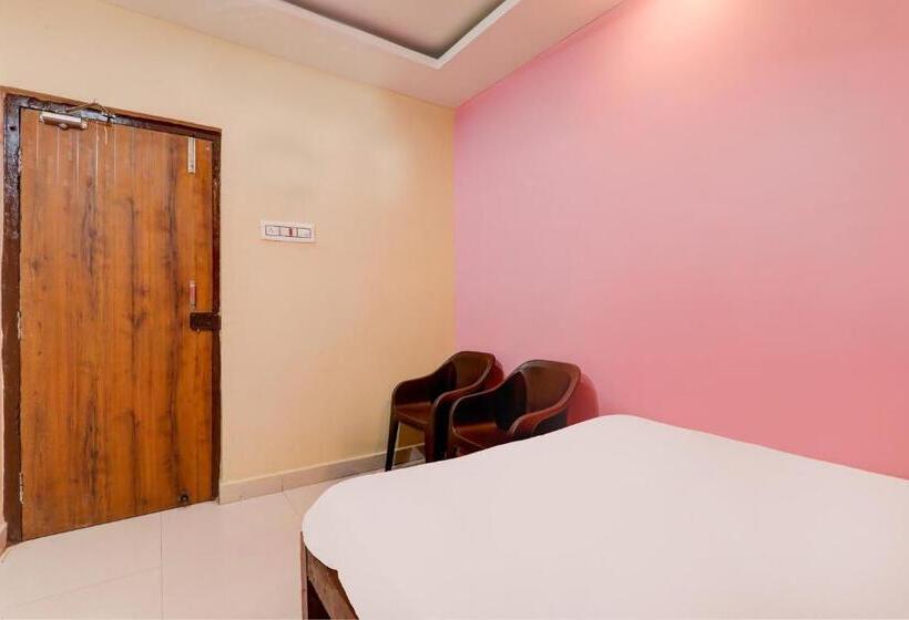 فندق Oyo 89551  Holiday Inn