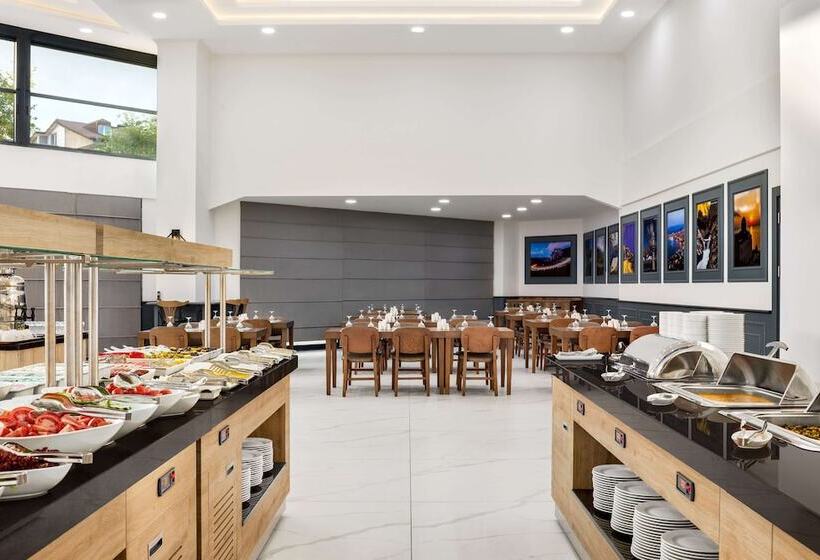 فندق Ramada Plaza By Wyndham Ordu