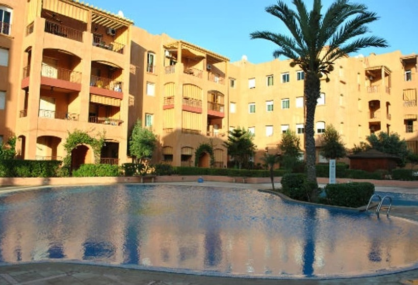 Nice Seaside Appartement With 4 Swimming Pools