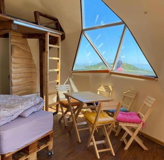 ペンション Aprelategh ապրելատեղ