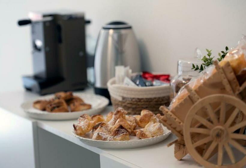 膳宿费 Domus Federiciana