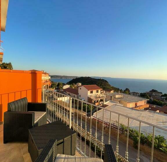 פנסיון Guest House Bellavista Nebida