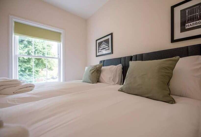 Sunset House, Blythburgh