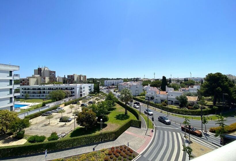 Vilamoura Central 2 With Pool By Homing