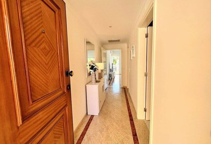 Vilamoura Central 2 With Pool By Homing