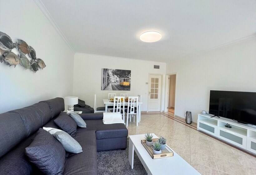 Vilamoura Central 2 With Pool By Homing