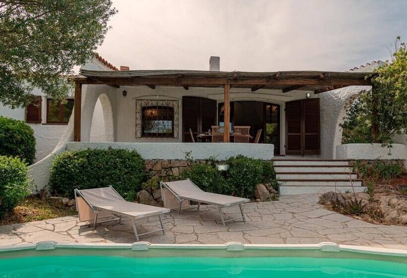 Villa Isa 6, Emma Villas