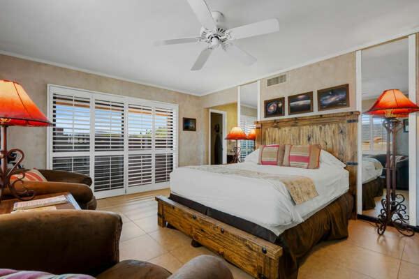 Общежитие Adobe Village Inn Rooms