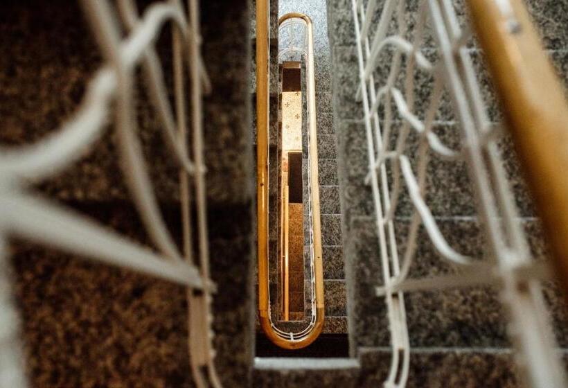 旅馆 Gruppenhaus Lindenhof Churwalden