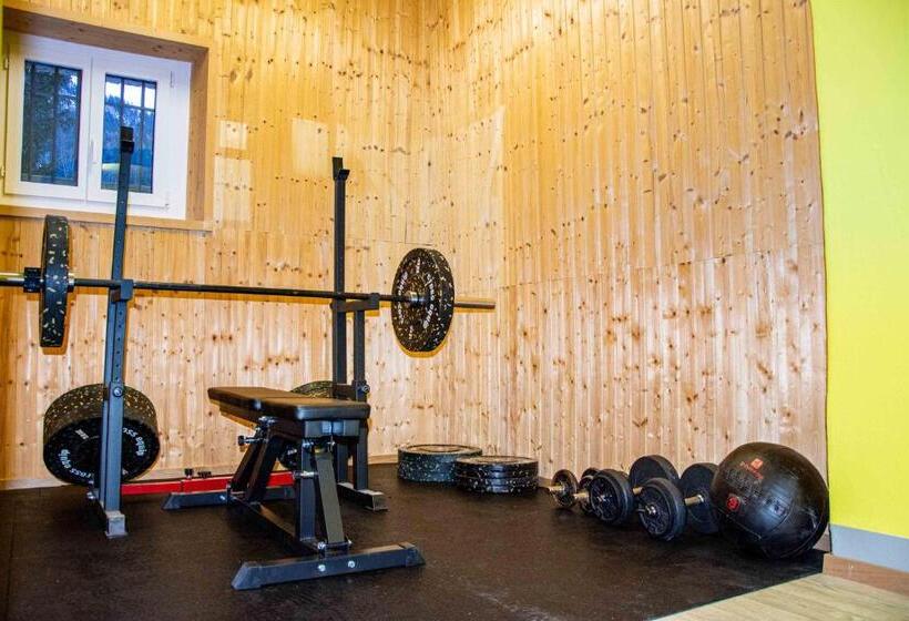 旅馆 Gruppenhaus Lindenhof Churwalden