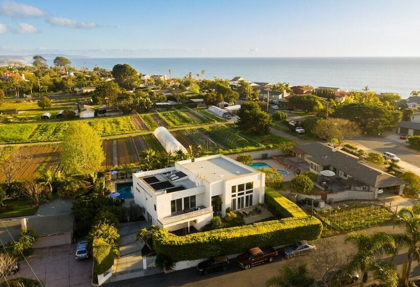 Beachcomber By Avantstay Elegant Modern Estate W Pool Hot Tub Outdoor Dining