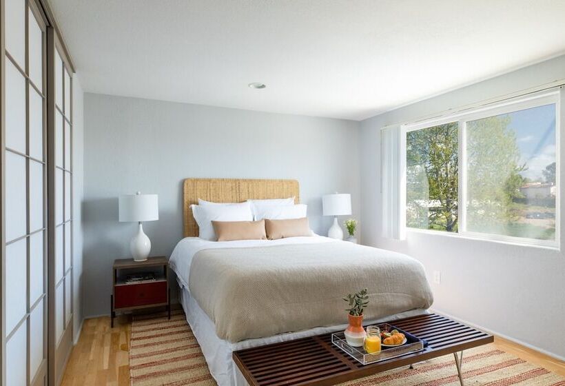 Beachcomber By Avantstay Elegant Modern Estate W Pool Hot Tub Outdoor Dining