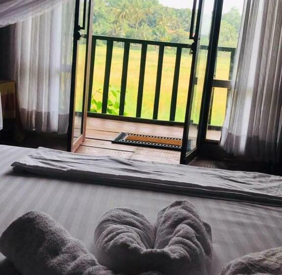 مبيت وإفطار Airport Villa Kamatha  Foreign Booking Only