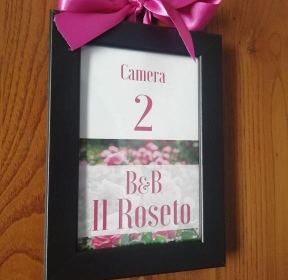 تختخواب و صبحانه Il Roseto