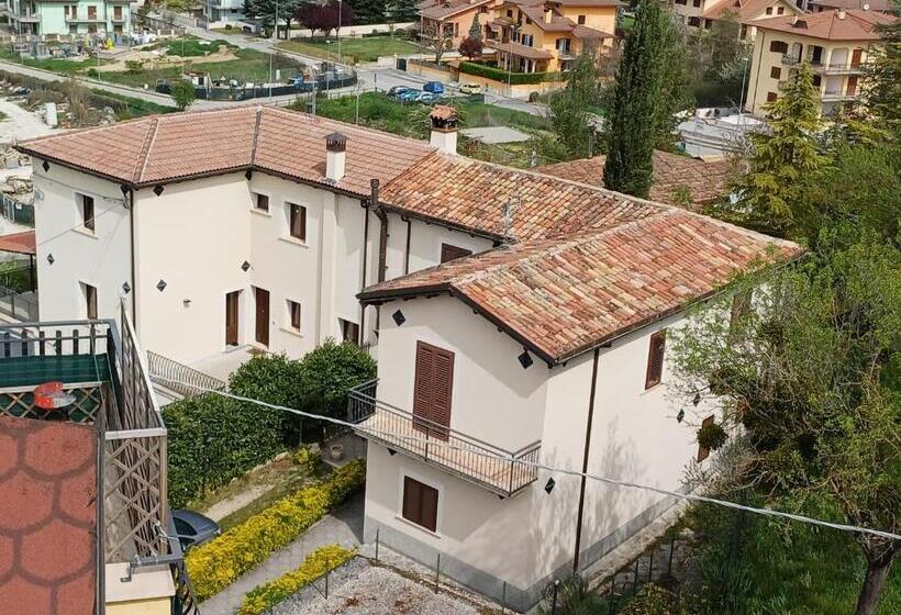 تختخواب و صبحانه Il Roseto