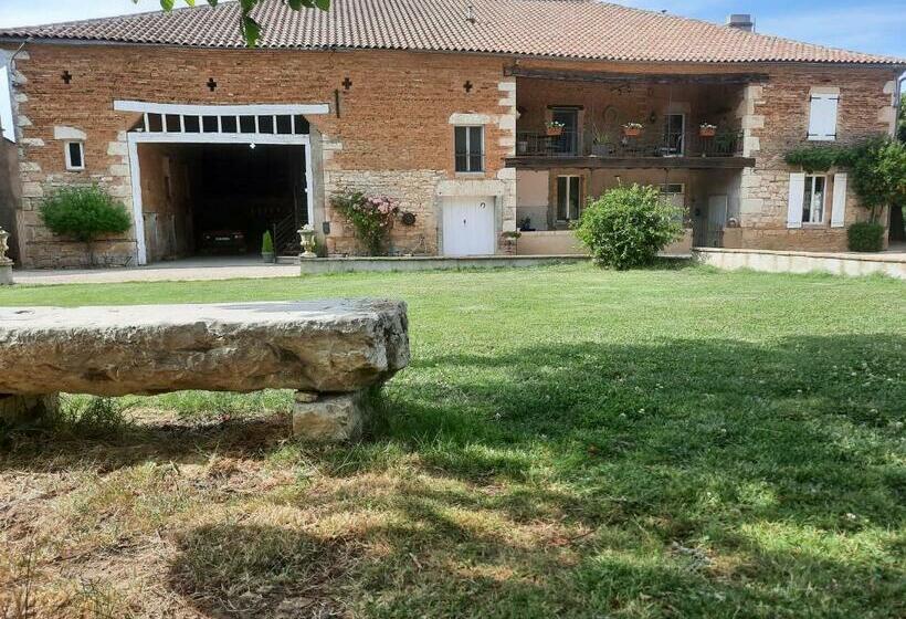 مبيت وإفطار L Orée Des Bois Chambre Lièrre