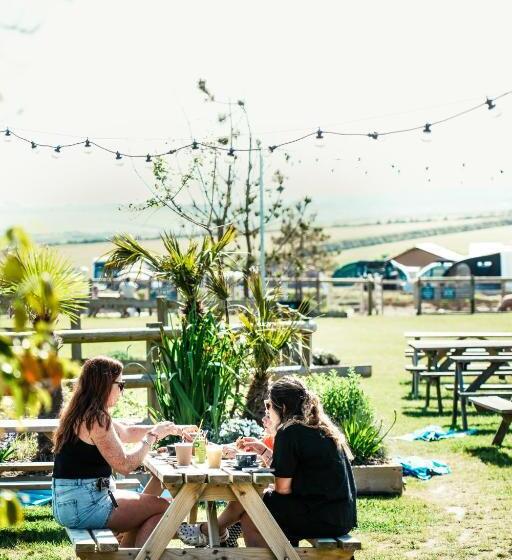 צימר Macdonald S Farm