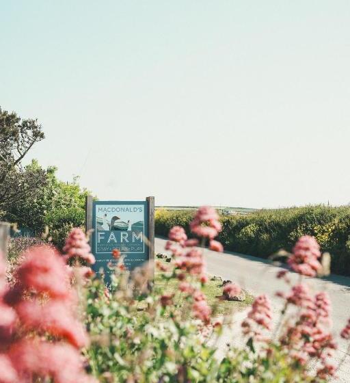 צימר Macdonald S Farm