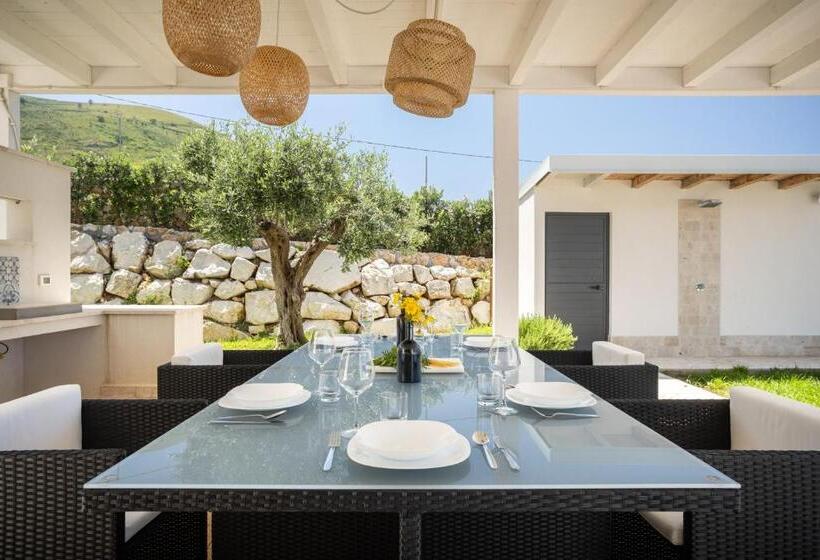 Grande Villa Privata Con Piscina A Scopello