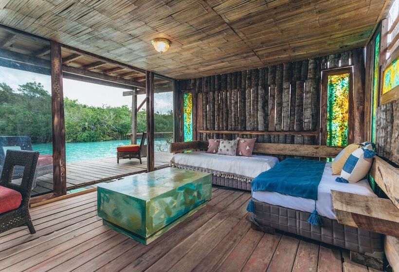 Otel Embajada Universal By La Eufemia Group