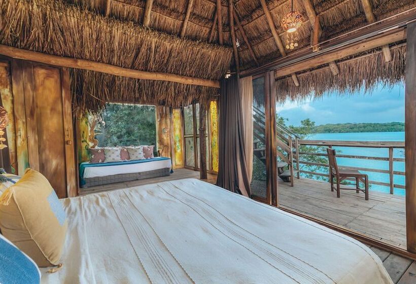 Otel Embajada Universal By La Eufemia Group