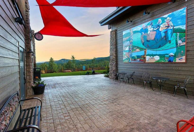 Отель Lodge At 5600