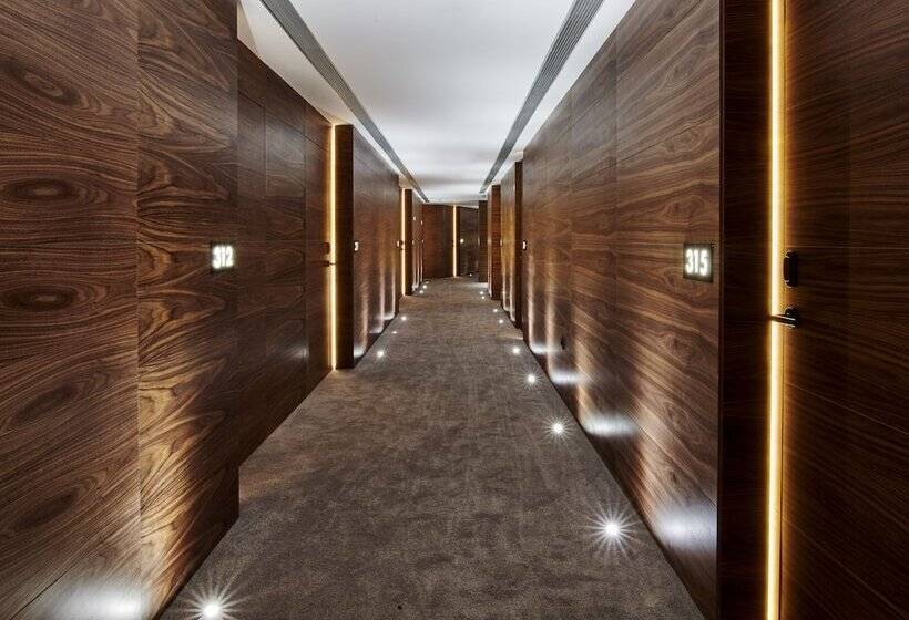 هتل Mypalace León