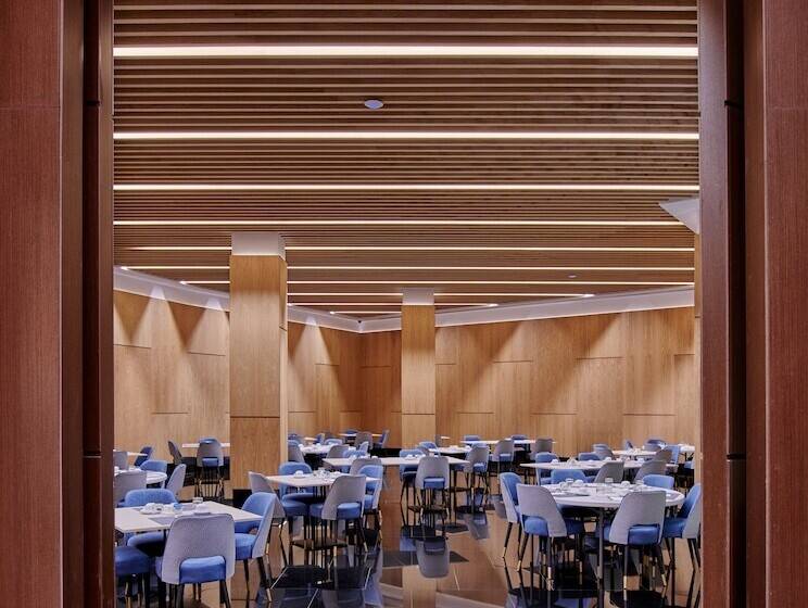 هتل Mypalace León