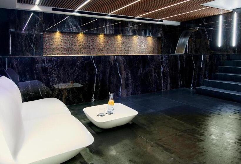 هتل Mypalace León