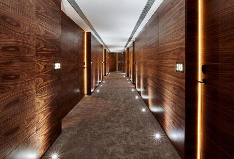 هتل Mypalace León