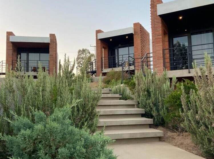 Отель Otero Valle De Guadalupe