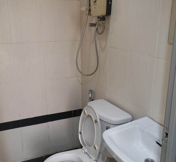 Отель Oyo 90542 My Seremban