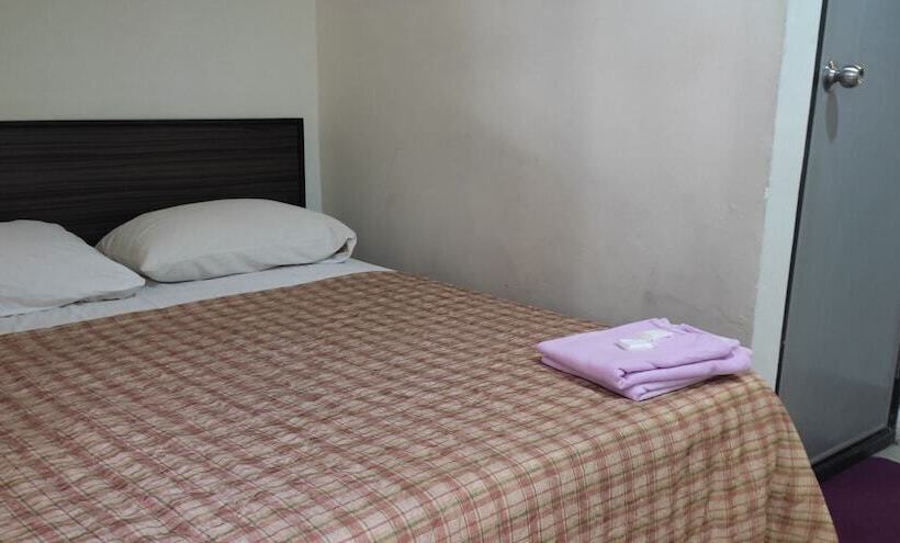 Отель Oyo 90542 My Seremban