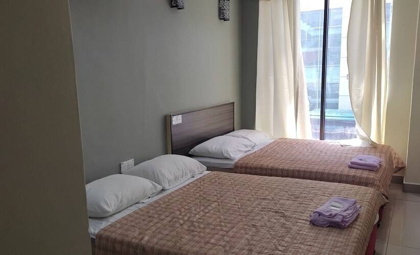 Отель Oyo 90542 My Seremban