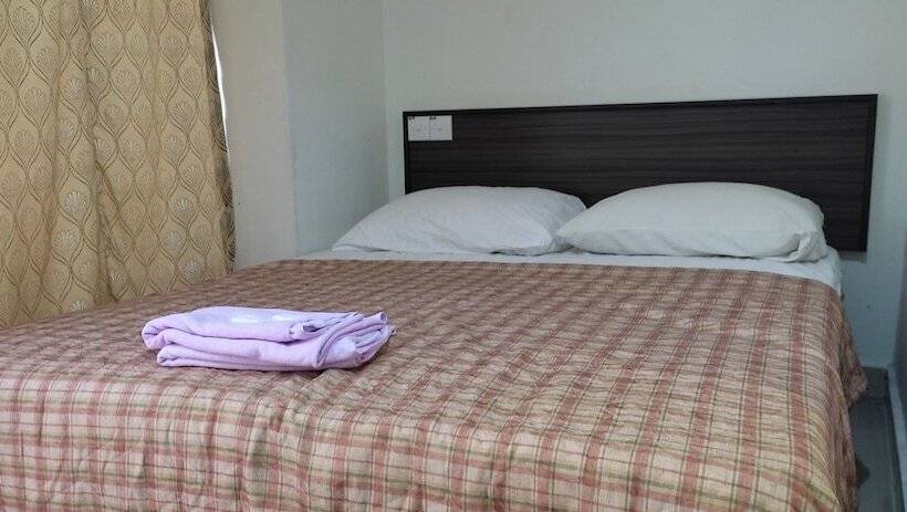 Отель Oyo 90542 My Seremban