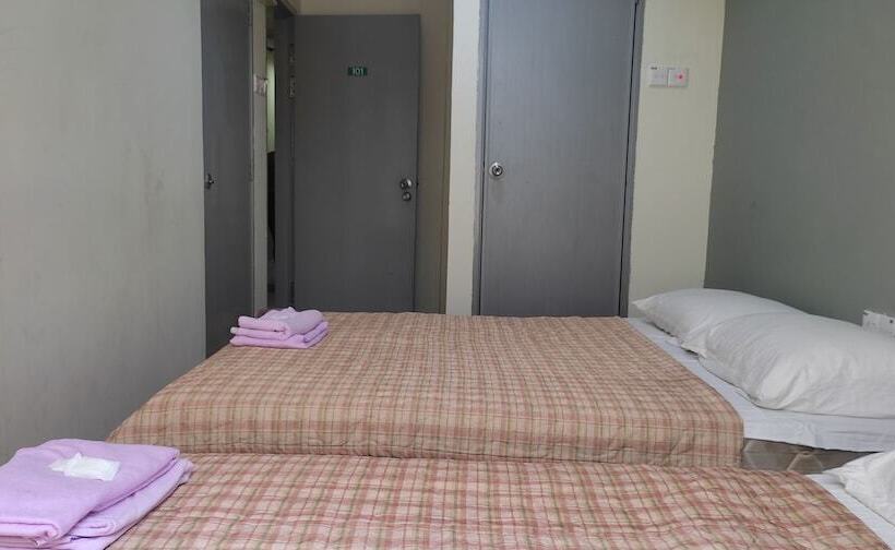 Отель Oyo 90542 My Seremban