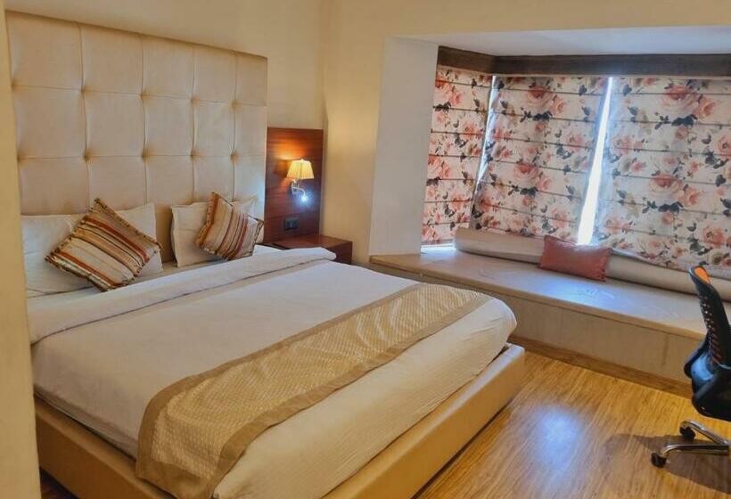 בית מלון כפרי Sk Park Rosella Resorts & Spa