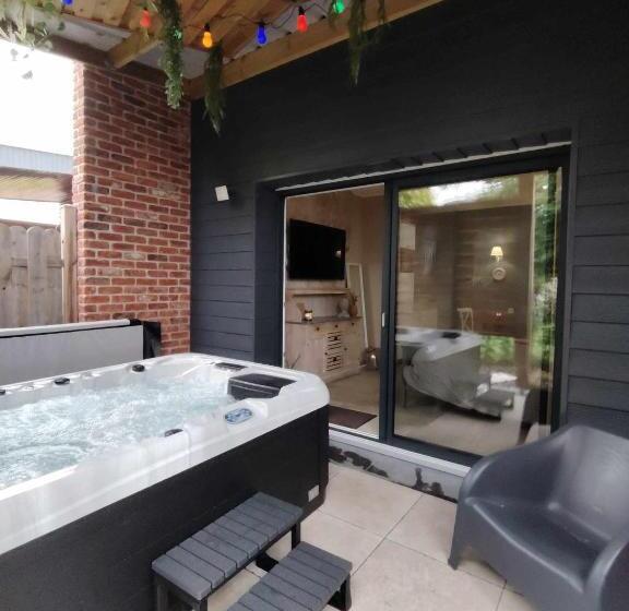 بنسيون Detente De La Lys