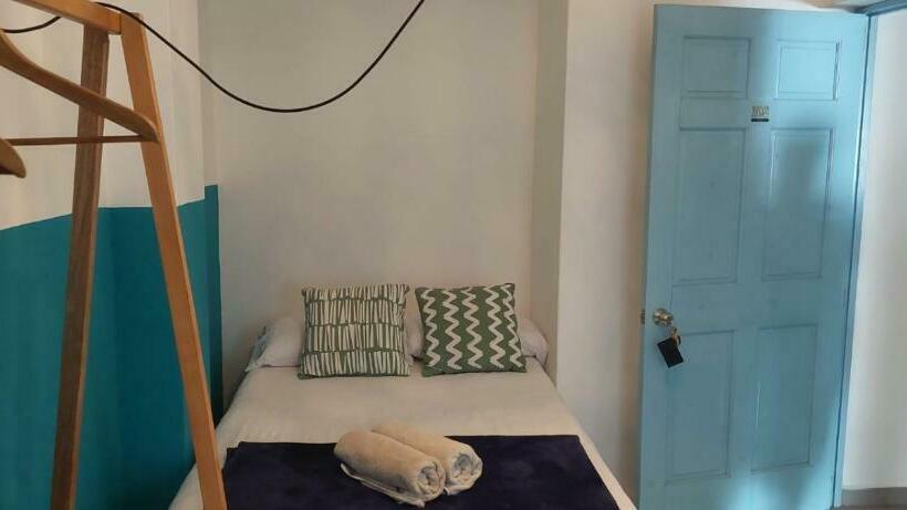 פנסיון Entreverde Y Azul