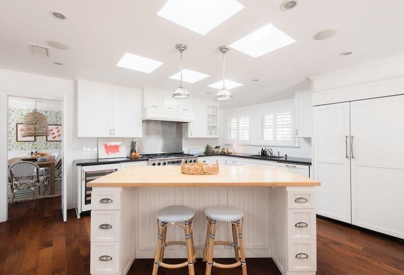 Romero By Avantstay Stunning Villa Close To Beach W/ Pool & Spa