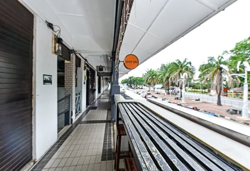 Spot On 90541 Pd Motel