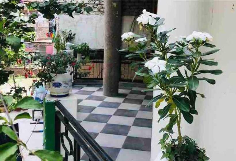 Cozy Solan Apartment With Stunning Views