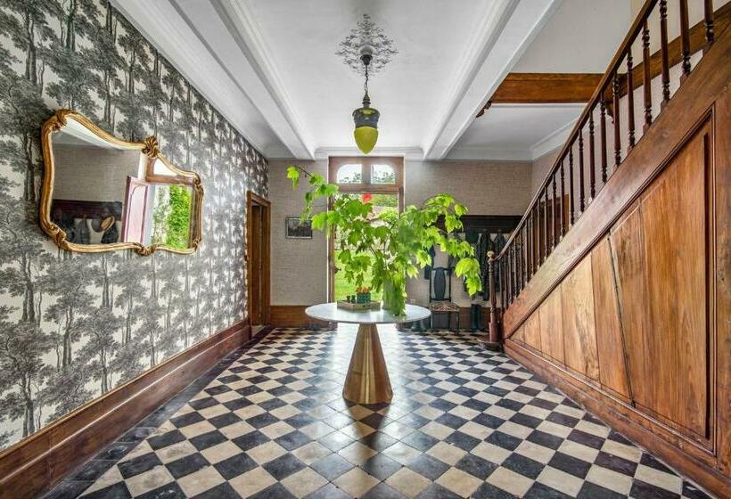 Bed and Breakfast Château De Gouyas