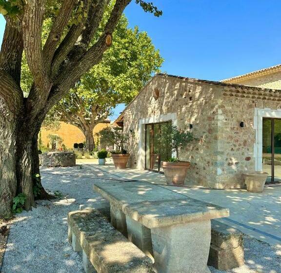 ベッドアンドブレックファースト Domaine Egenia