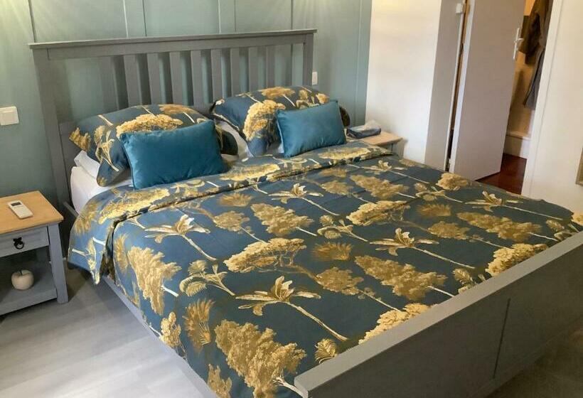 Bed and Breakfast No. 5 Plaisance