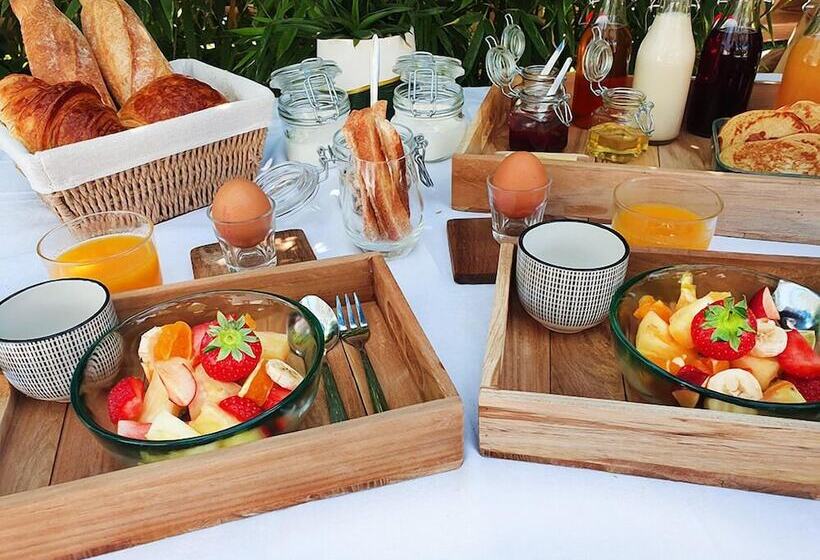 Bed and Breakfast Suite 6