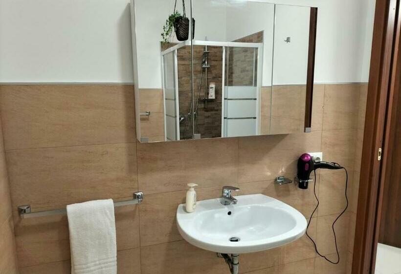 ベッドアンドブレックファースト The House Fiera Di Roma Aeroporto Fiumicino