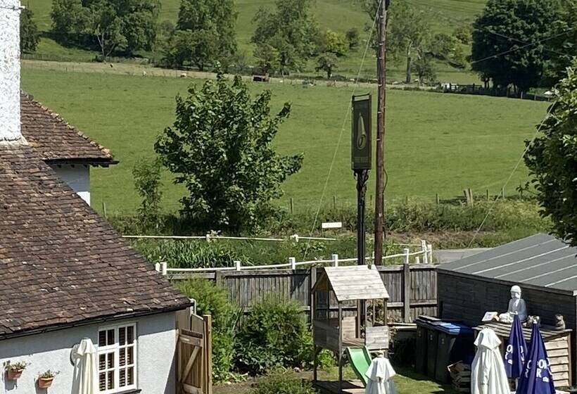 Bed and Breakfast The Lydden Bell